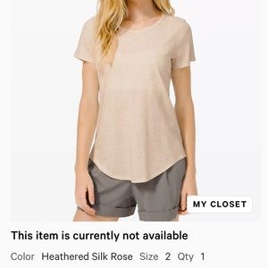 Lululemon T-shirt
